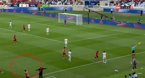 "لم يلحظها الكثيرون".. لماذا وجَّه وليد سليمان اللوم لعبدالقادر ومعلول؟ (فيديو)